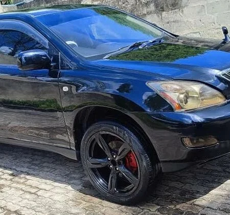 Toyota Harrier Nzuri