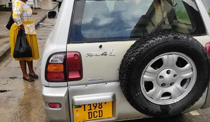 Toyota rav4 old model