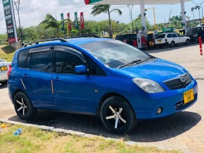 Toyota spacio blue