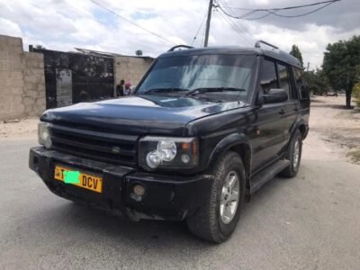 *LAND ROVER DISCOVERY *