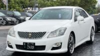 TOYOTA CROWN ATHLETE