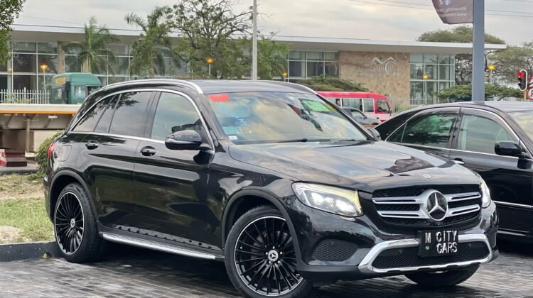 MERCEDES BENZ GLC