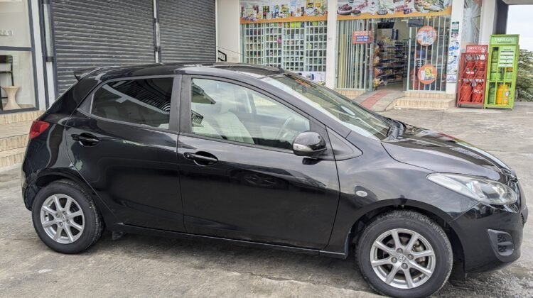 2011 MAZDA DEMIO