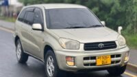 TOYOTA RAV4 4WD