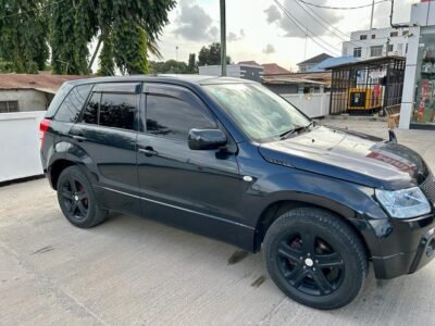 Suzuki Escudo 2005 Black