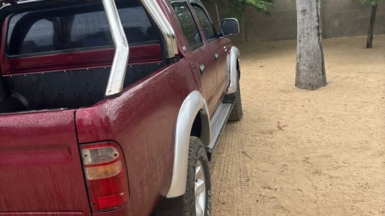 INAUZWA TOYOTA HILUX DOUBLE CAB 28.5M