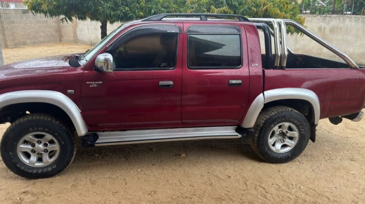 INAUZWA TOYOTA HILUX DOUBLE CAB 28.5M