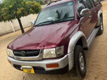 INAUZWA TOYOTA HILUX DOUBLE CAB 28.5M