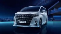 Toyota Alphard 2024