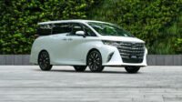 Toyota Alphard 2024