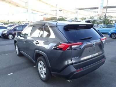 Used 2021 TOYOTA RAV4