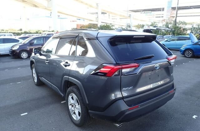 Used 2021 TOYOTA RAV4