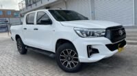 INAUZWA TOYOTA HILUX PRICE TAG 68